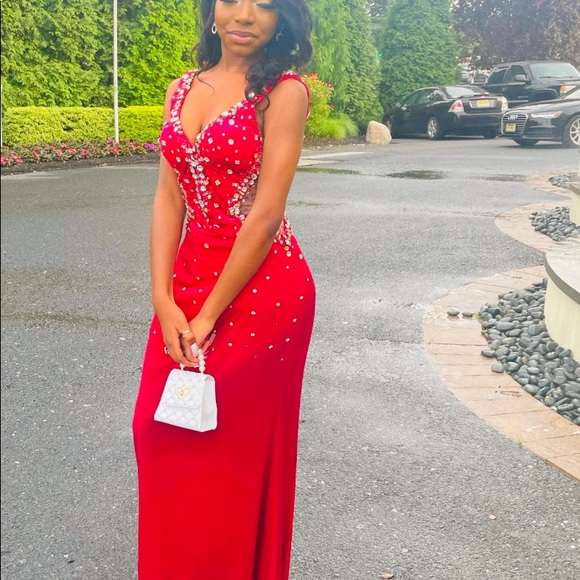 This beautiful red gown with silver rhinestones😍 mesh on the side - Picture 2 of 3